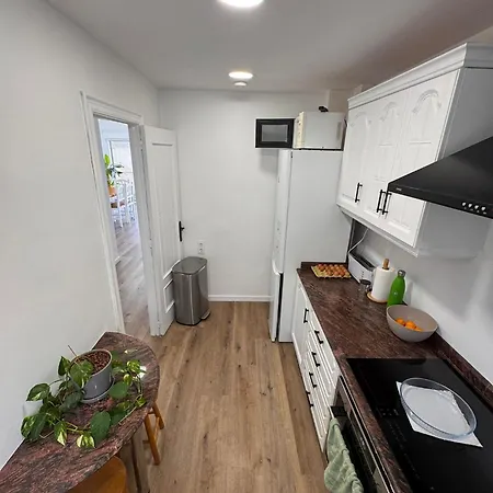 Apartment Arena *